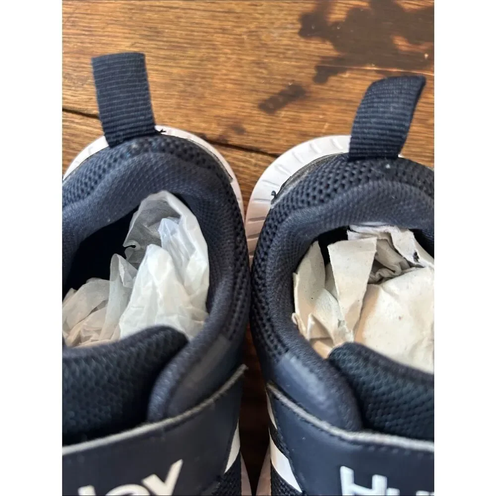 Hurley Deep Navy ⚓️ and White Kids Mesh Hook-and-Loop Sneakers in box 📦